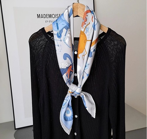 100 mulberry silk scarf - scarf, in