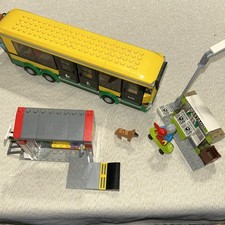 LEGO City Bus Station 60154