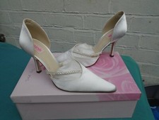 Pink Paradox London White