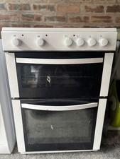 ESSENTIALS CFTE60W22 60 cm Electric Solid Plate Cooker - White