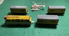 Thomas the Tank Engine & Friends Trackmaster Diesel 10, Carriages And Harold