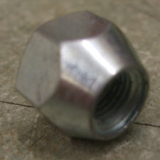 Morris Marina wheel nut -