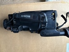 Sony Handycam CCD-F500E Video 8 Camcorder with Accessories