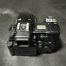NIKON COOLPIX E5700 5.0 MP 8x