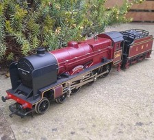 Boxed Hornby R357 LMS Patriot Duke Of Sutherland Maroon Steam Loco + Crew OO
