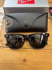 Ray-Ban Wayfarer Sunglasses