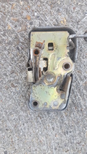Triumph stag door catch - mk,