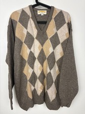 Vintage Pringle Made in Scotland Diamond Pattern Pure Wool Jumper Sweater Medium
