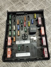 VOLKSWAGEN SHARAN FUSEBOX