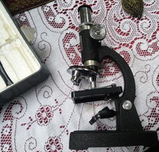 Vintage Turret Microscope with original box and slides Working Order