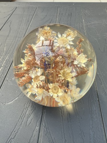 Hafod grange resin - grange, floral