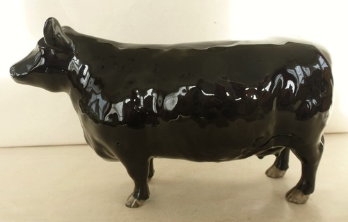 Beswick aberdeen angus cow - aberdeen,