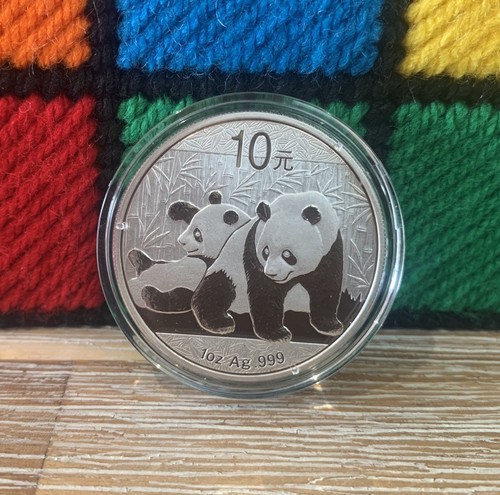 2010 china panda yuan - 10,