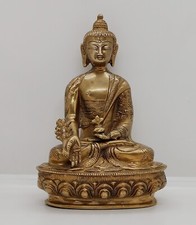 Shakyamuni Buddha statue
