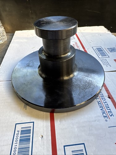 Trailer king pin bolster - trailer,