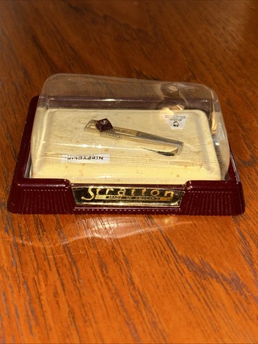 Vintage stratton nippyclip - vintage, tie