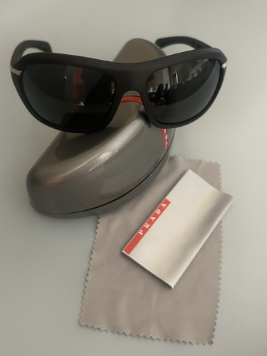 Prada sunglasses with case - prada,