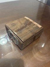 Wooden Vintage Collectable Cigar Havana Box