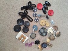 Buttons, bulk lot. Vintage, mainly black