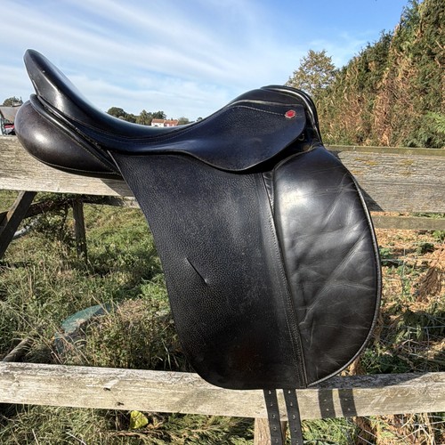 Albion style black leather - style,