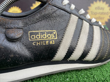 VINTAGE Adidas Originals