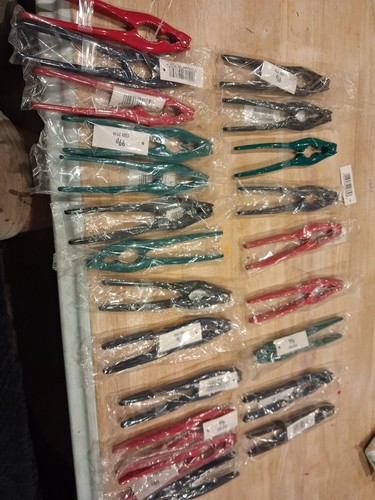 Nutcracker joblot metal - nutcracker, nut