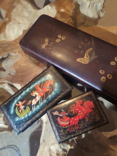 Lacquer boxes excellent - ,