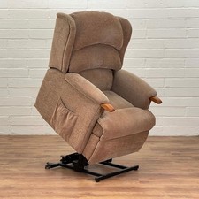 HSL Aysgarth Riser Recliner