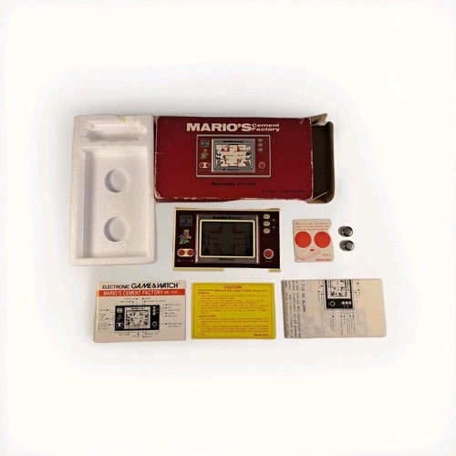 Nintendo game watch - nintendo,