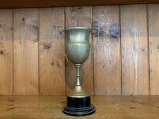 Medium NOT ENGRAVED vintage