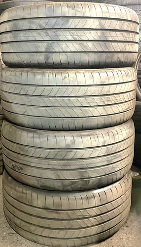 Matching set 235 35 - x4, of