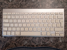 Apple A1314 (MC184LL/A)