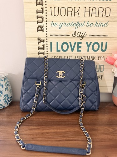 Navy blue chanel - blue, camera