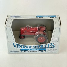 Vintage Ertl 2513 IH Farmall