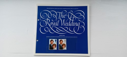 Post office souvenir booklet - office,