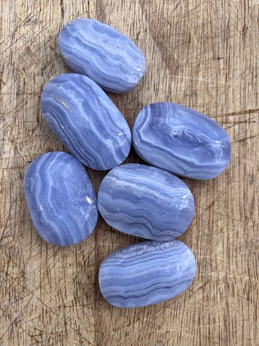 Blue lace agate crystal - blue,