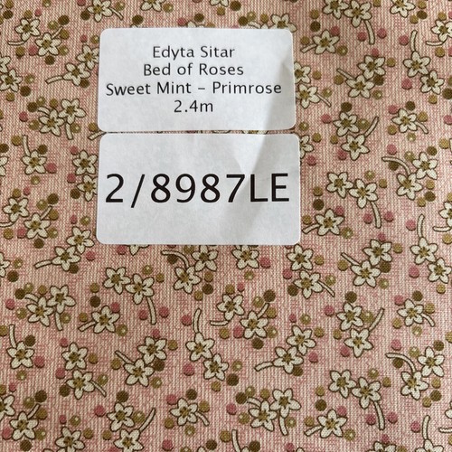 Edyta sitar bed - sitar, roses
