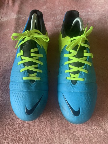Nike ctr360 maestri kanga lite - nike,