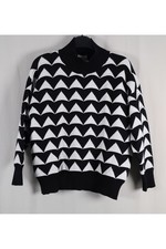 Apricot Womens Black and White