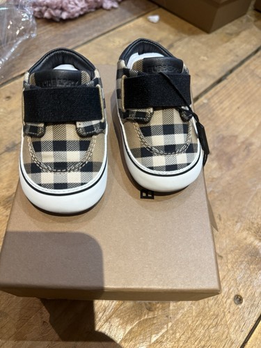 Burberry baby soft - baby,