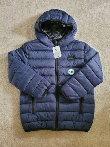 Bnwt shower resistant navy - shower,