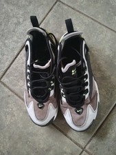 Nike Air Zoom ZM 2000 Womens Trainers  Size 4.