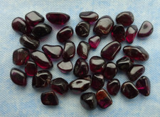 Garnet 10 grams Tumblestones