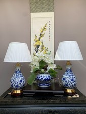 Oriental Chinese Ceramic Table