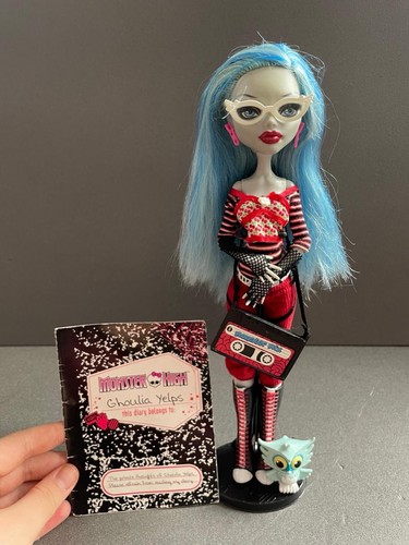 Monster high doll ghoulia - monster,