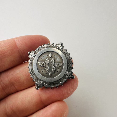 Silver arts crafts brooch - silver,