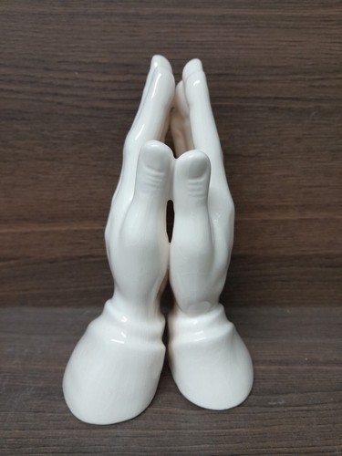 Vintage praying hands figure - vintage,