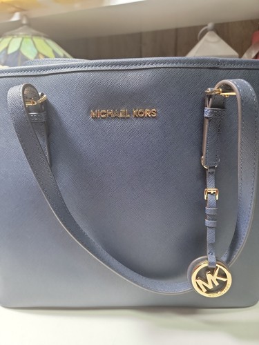 Michael kors leather shoulder