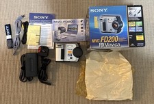Sony Mavica MVC-FD200 2.0MP