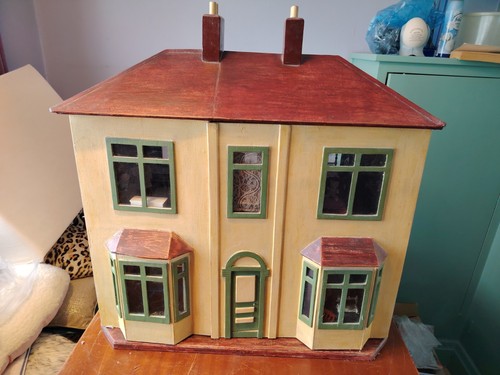 Vintage collectors dolls house - collectors,